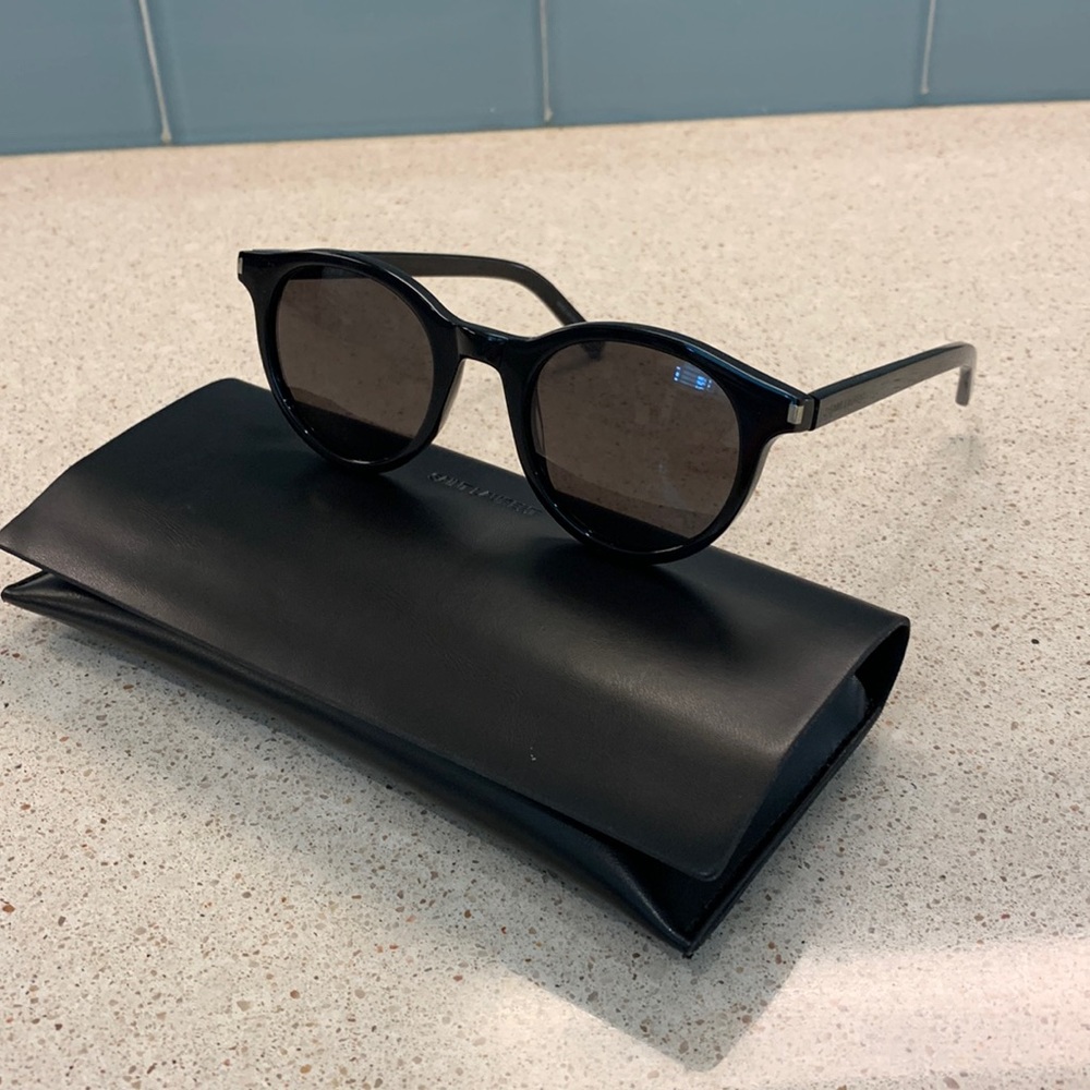 SAINT LAURENT BLACK SUNGLASSES W/ MATCHING CASE